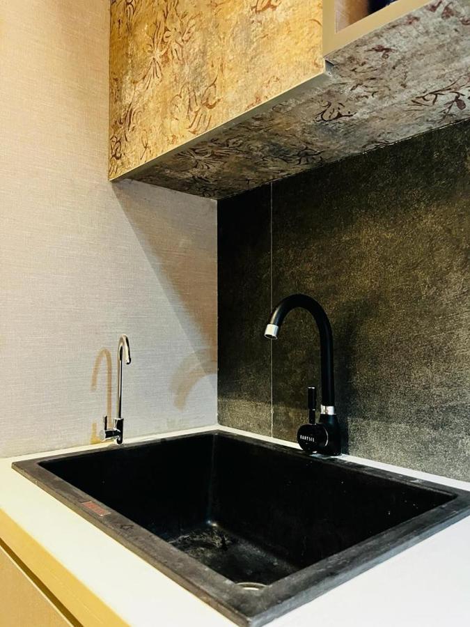 Luxe Apartment By Hey Studio'S Ghaziabad Luaran gambar